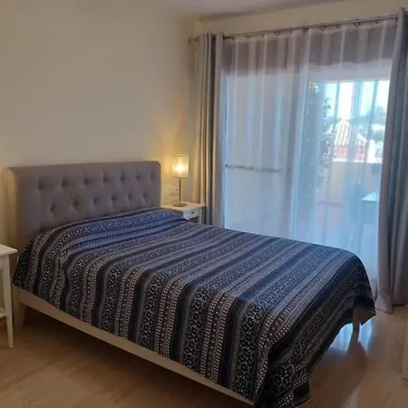 Piso En Urbanizacion Dona Lucia * Estepona